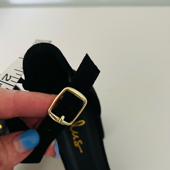 Lulu's Black Suede 3 inch block Heels ankle strap size 8 - Picture 6 of 7